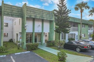 4821 NW 22ND CT 110, LAUDERHILL, FL