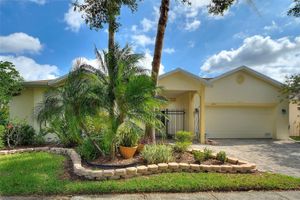 271 FALLING WATER DR, KISSIMMEE, FL