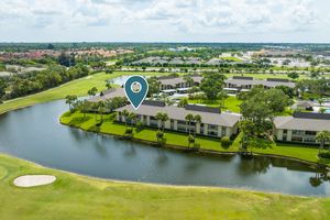 28 PLANTATION DR 204, VERO BEACH, FL