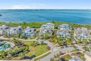 334 CASTAWAY CAY DR 101, BRADENTON, FL