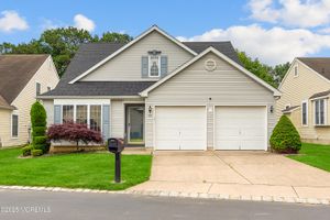 23 DEXTER LN, JACKSON, NJ