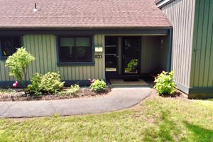 133 HERITAGE VLG B, SOUTHBURY, CT