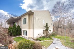 10 HERSHEYS DR # 10, WEST CHESTER, PA
