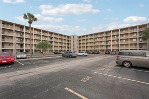 3606 LAKE BAYSHORE DR # K224, BRADENTON, FL