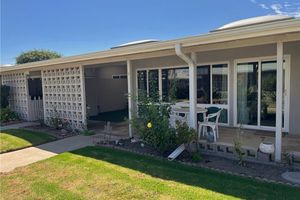 1075 BROOKLINE RD, SEAL BEACH, CA
