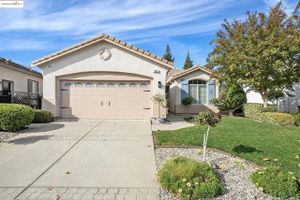 939 CENTENNIAL DR, BRENTWOOD, CA