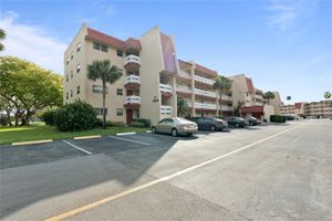 1020 COUNTRY CLUB DR APT 206, MARGATE, FL