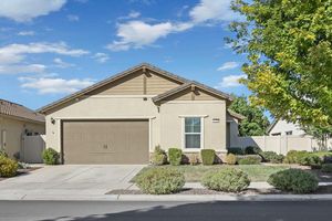 1346 CHESTNUT HILL DR, MANTECA, CA