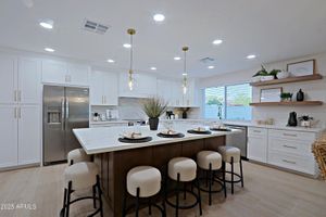 10511 W KINGSWOOD CIR, SUN CITY, AZ