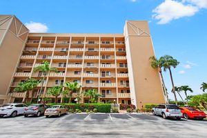 6866 HUNTINGTON LN 707, DELRAY BEACH, FL
