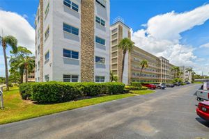 5603 80TH ST N UNIT 202, SAINT PETERSBURG, FL