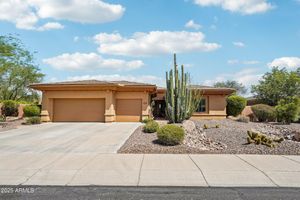 42019 N GOLF CREST RD, ANTHEM, AZ