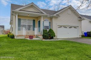 21 SHELLEY RD, BRICK, NJ