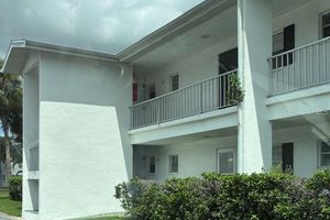 205 46TH AVENUE TER 427, BRADENTON, FL