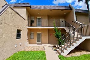100 LAKE MERYL DR 105, WEST PALM BEACH, FL