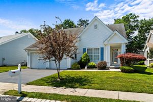 26 FOUNTAIN VIEW DR, BARNEGAT, NJ