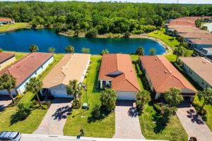 2130 SUMMERSWEET DR, ALVA, FL
