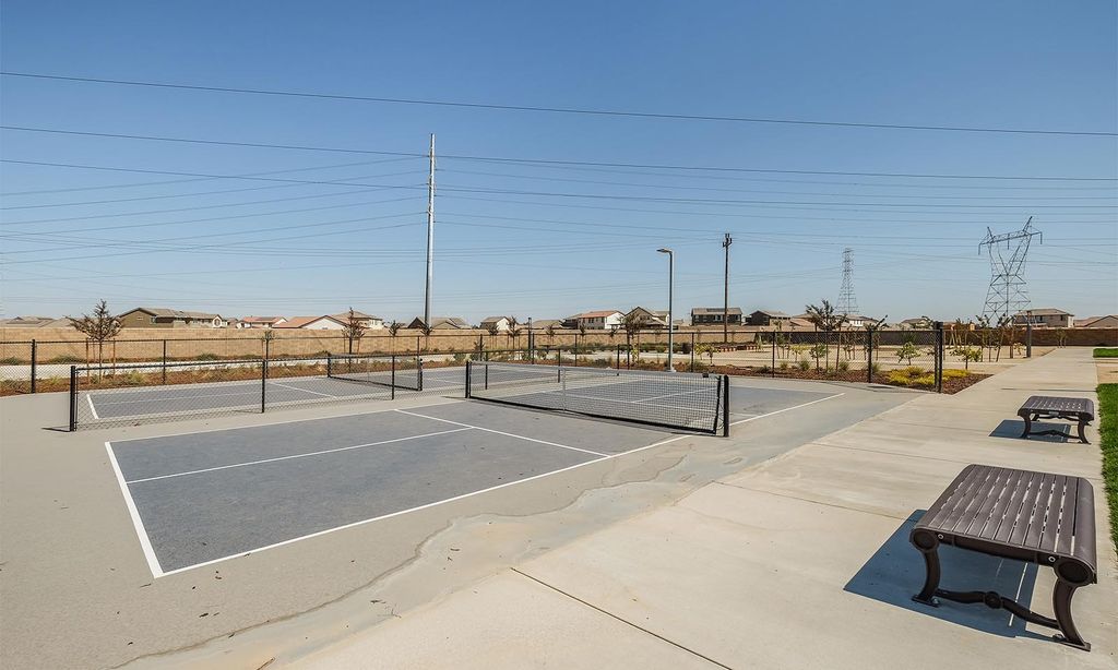 Pickleball Courts