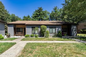 230 MEDFORD CT C, MANALAPAN, NJ