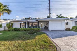 320 NW 24TH CT, POMPANO BEACH, FL