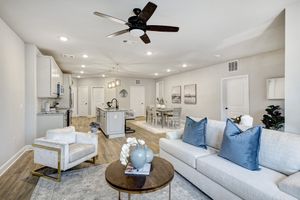 6804 WESTVIEW DR APT 2206, HOUSTON, TX