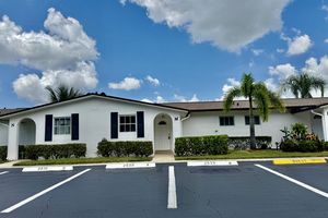 2920 CROSLEY DR M, WEST PALM BEACH, FL