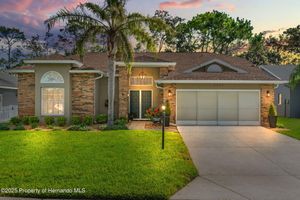 6489 ROLLING GREEN DR, SPRING HILL, FL