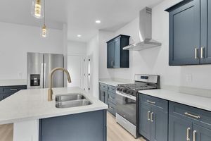 236 SUNRISE BLUFFS DR, BELEN, NM