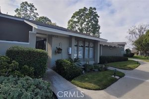 8766 TULARE DR UNIT 405B, HUNTINGTON BEACH, CA