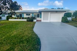 9506 141ST ST, SEMINOLE, FL