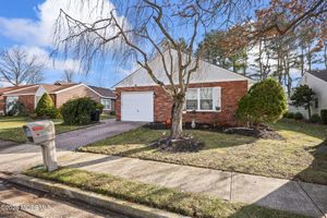 41 SUFFOLK WAY, MARLBORO, NJ