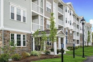 300 MARTINS LNDG UNIT 107, NORTH READING, MA
