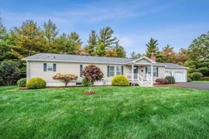3905 PHEASANT LN, MIDDLEBORO, MA