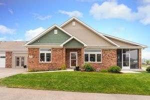 18 KLOE LN 18, SYCAMORE, IL