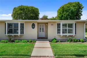 1561 INTERLACHEN RD # M10-260A, SEAL BEACH, CA
