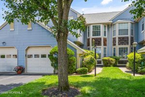 2B SURREY CT # 2B, MONROE, NJ
