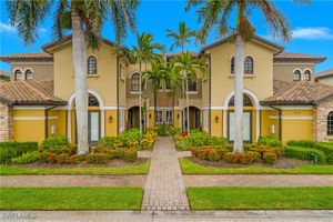 9109 PRIMA WAY APT 102, NAPLES, FL