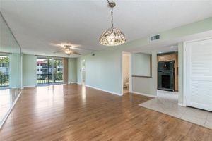 9720 S HOLLYBROOK LAKE DR 205, PEMBROKE PINES, FL