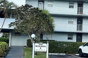 2861 NW 47TH TER 104B, LAUDERDALE LAKES, FL