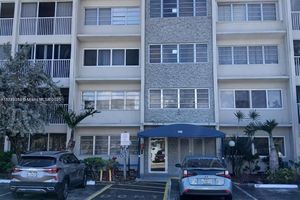 330 SE 2ND ST 404G, HALLANDALE BEACH, FL