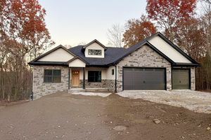 605 WESTCHESTER DR, CROSSVILLE, TN