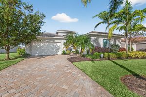 11882 SW MARIGOLD LAKES DR, PORT SAINT LUCIE, FL