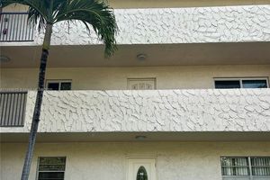 111 S HOLLYBROOK DR APT 107, PEMBROKE PINES, FL