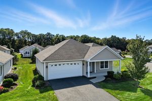 116 CHERRY DR # 116, WILBRAHAM, MA