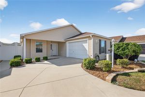 2238 SOUTHWOOD DR, THE VILLAGES, FL