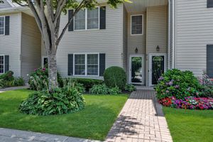 911 ALTESSA BLVD, MELVILLE, NY