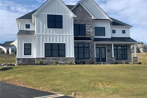 1867 STONE TAVERN BLVD, ALLENTOWN, PA