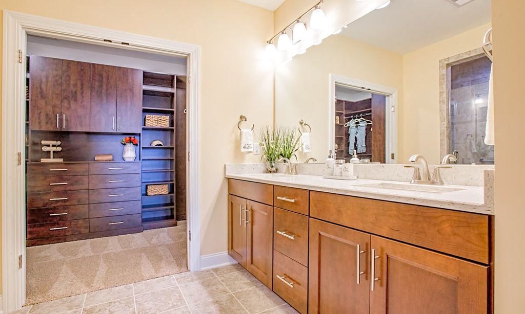 Model Master Bath