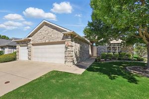 9104 KINGSTON DR, DENTON, TX