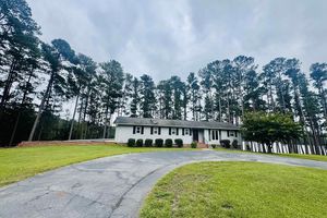 171 KIRKLAND DR, MC CORMICK, SC